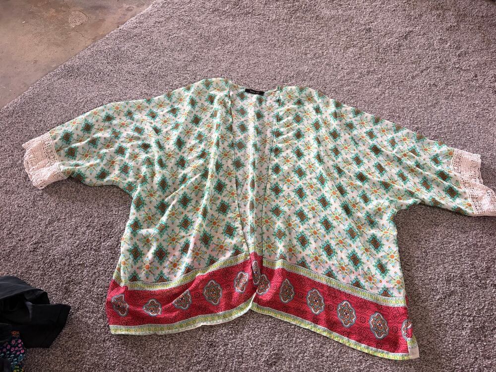 Carrie Allen womens medium bohemian cardigan
